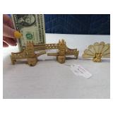 (2) Metal Miniatures LONDON BRIDGE & Peacock