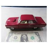 MAISTO 64 Ford Fairlaine Thunderbird Diecast 1/24