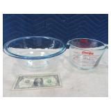 (2) Glass PYREX 10" Mix Bowl & 4cup Measuring EXC