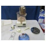 CUISNART vtg Food Processor Slicer/Dicer w/ extras