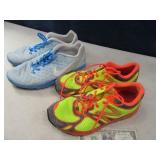 (2) Womens sz8 Running Sneakers NIKE & NB