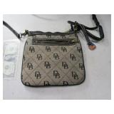 DB Dooney & Bourke 8.5" Handbag *origin unknown*