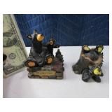 (2) BEAR FOOTS 3" Bear Figurines Collectiles