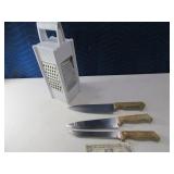 (4) Vtg Kitchen Knives & Hand Slicer/Dicer/Grater
