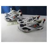 (2) Mens sz9 STARTER Sneakers Shoes EXC