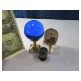 (3) Glass Gazing Balls 1.5"/2" w/ stands