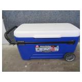 IGLOO 30" Large 30qt Glide Roller Cooler EXC
