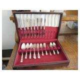6pl Setting COMMUNITY Flatware in Wood Box