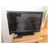 VIZIO 32" TV w/ Remote