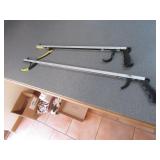 (2) Basic Reacher/Grabbers