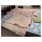 Lot Vintage Quilts & Quilt Tops