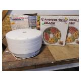 AmericanHarvest Dehydrator w/ extra trays