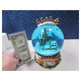 Vintage FITZ & FLOYD Lighted/Musical Snow Globe2/2