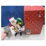 CLOTHTIQUE Musical 15" Santa Figure EXC