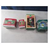 (4) SNOOPY~Peanuts Ornaments vintage