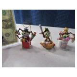 (3) TAZ Looney Tunes Ornaments