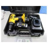 Complete DeWalt 18volt Cordless Drill Set Nice