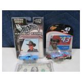 (2) Richard Petty #43 1:64 Diecast Cars ON CARD