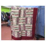 104x90 QuiltLook Reddish Comforter Blanket