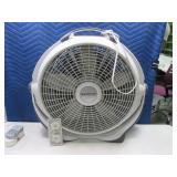 Poly 24" Floor Fan