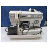 SINGER "merritt" Classic Sewing Machine NICE