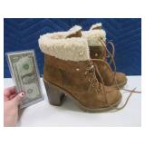 New Womens sz7.5 GBG LosAngeles Brown Boots $59
