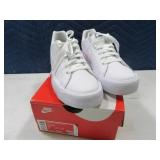 New NIKE Women sz7 Court Royale AC White Shoes$140