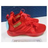 New Red Womens sz6.5 PUMA Sneakers Shoes $80