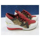 New MICHAEL KORS Womens sz7.5 LIV Sneakers $220