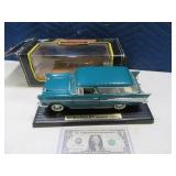 Chevy Bel Air Turquoise 1:18 Diecast Couple DIAMOD