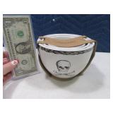 New 3pc SKULL Nesting Bowl Set Pottery 6"to4"