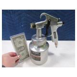 HUSKY Pneumatic 10" Hand Sprayer