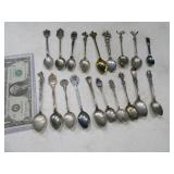(16) Antique Collector