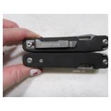 MOSSY OAK MultiTool Pocket Knife EXC
