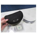 New OAKLEY Glass INSERT ONLY + Case