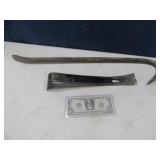 (2) HD Crowbars Hand Tools