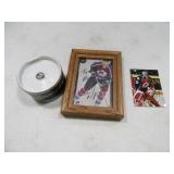 Lot NHL Colorado Avs Roy Signed Card~Puck~Card