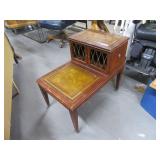 LeatherTop Vintage 19" End Table