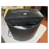 Classic Compact Paper CrossCut Shredder