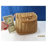 Small 7" Wicker type Fishing Creel