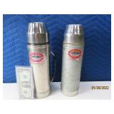 (2) HD Vtg UNO VAC Thermos