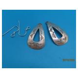 Pawn Sterling JWsigned 1' Earrings 3g