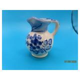 OCCUPIED JAPAN 2.75' Blue/White Mini vtg Pitcher