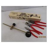 (5) asst Glass Making Hand Tools Pliers & 2-Circle