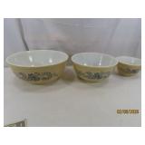 3pc vtg PYREX Nesting Bowls brown w/ Blue line