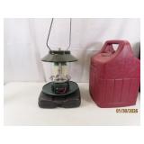 COLEMAN classic Camp Lantern w/ Poly Case EXC