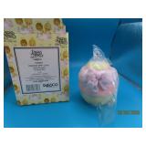 mint PRECIOUS MOMENTS Chicken Hatched w/ Love