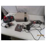 vtg Original NINTENDO VIdeo Game Console etc set