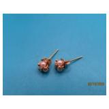 14kt Gold & tiny Pearl Cluster 3/16' Earrings 0.8g