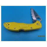 SPYDERCO Yellow H-1 BeltClip Serrated 4.5' Knife